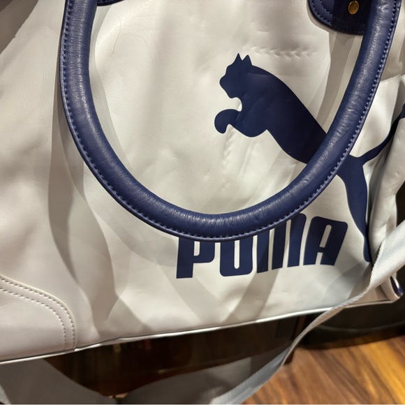 Large vintage Puma bag.   NWT - Picture 5 of 6
